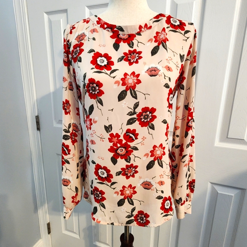 LOFT outlet long sleeve flower blouse
